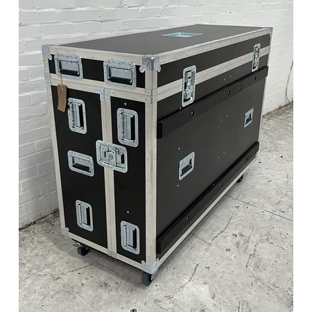 Yamah Rivage PM5 Mixer Flight Case (R-673)